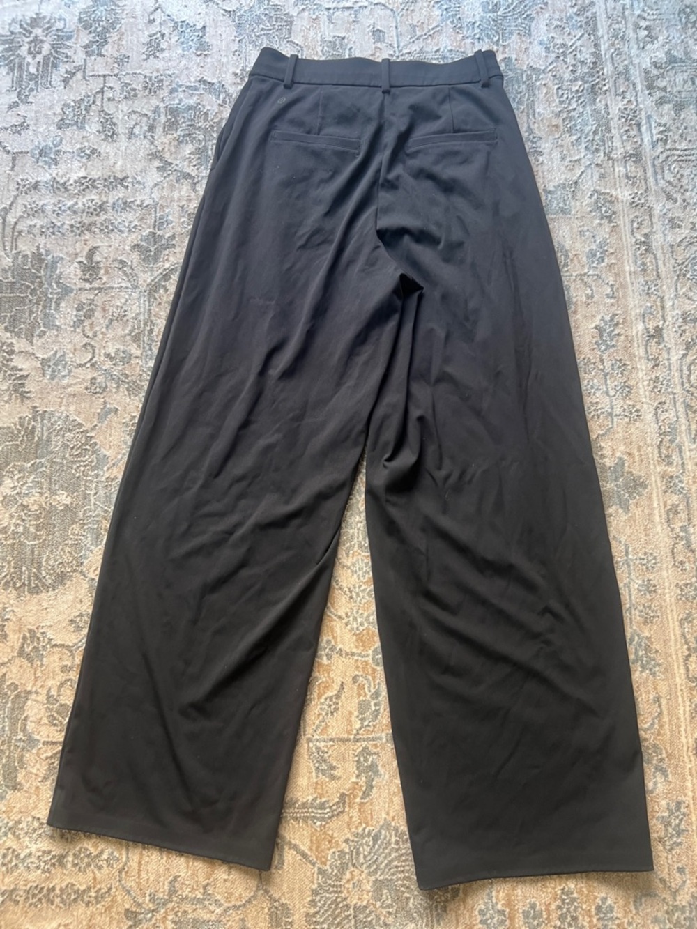 Lululemon Daydrift High Rise Wide-Leg Trouser (Regular) - Picture 5 of 6